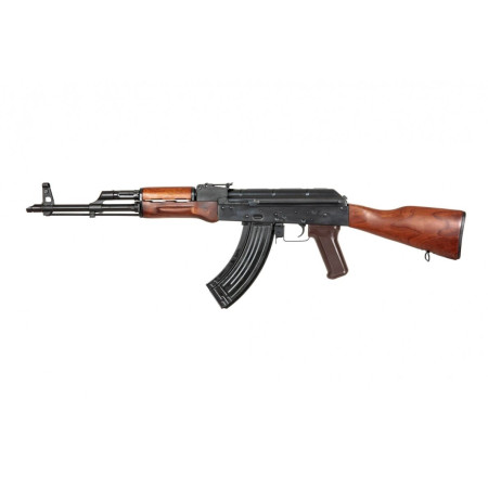 AKM (E&L)